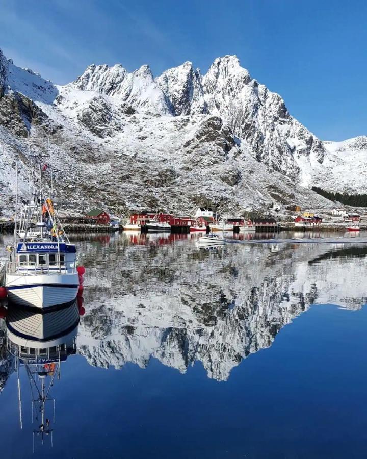 Fish Factory -The Real Lofoten Experience Ballstad Bagian luar foto
